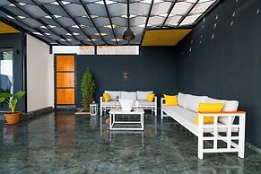 Villa Mulberry Collection 1