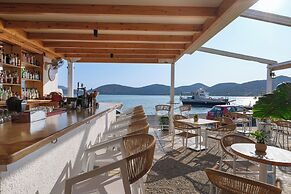 Hiona Seaside