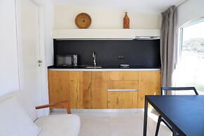 Cala Vadella Beachwalk Suites