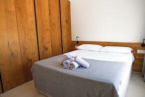 Cala Vadella Beachwalk Suites