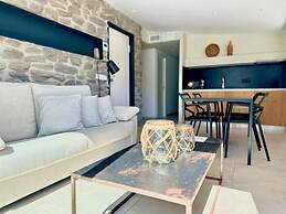 Cala Vadella Beachwalk Suites