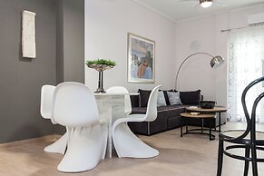 Exarhia Silver Moon with Acropolis View