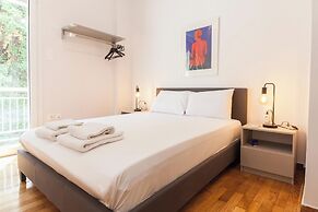 Exarhia Silver Moon with Acropolis View