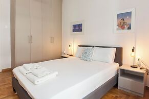 Exarhia Silver Moon with Acropolis View