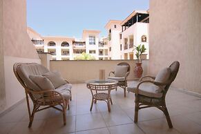 Phaedrus Living Queens Gardens Arthouse