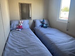 Immaculate 3-bed Static Caravan in Skegness