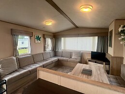 Immaculate 3-bed Static Caravan in Skegness