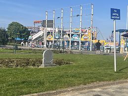 Immaculate 3-bed Static Caravan in Skegness