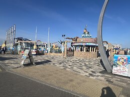 Immaculate 3-bed Static Caravan in Skegness