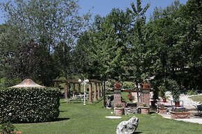 Valle Dell'Aquila Country House