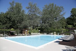 Valle Dell'Aquila Country House