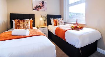 2 Bed 1 Bath Town Center Apartment