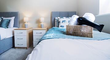 2 Bed 1 Bath Town Center Apartment