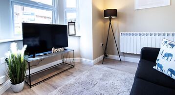 2 Bed 1 Bath Town Center Apartment