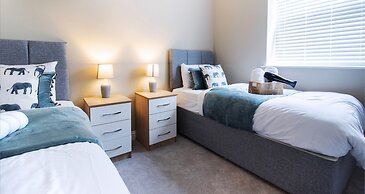 2 Bed 1 Bath Town Center Apartment