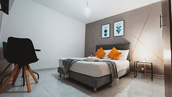 AC - House Laureles - Self Checking