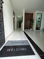 AC - House Laureles - Self Checking