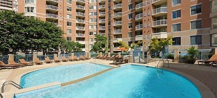Fantastic Apt with City View at Ballston