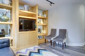 Fantastic Apt with City View at Ballston