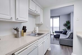 Fantastic Apt with City View at Ballston