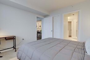 Fantastic Apt with City View at Ballston