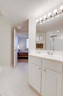 Fantastic Apt with City View at Ballston