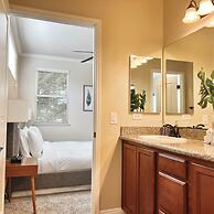 Relaxing 2-br Apt With Pool Hot Tub Gym