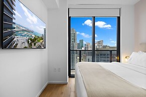 Apt with Stunning View at Downtown Miami