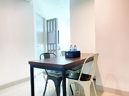 Good And Homey 2Br At Grand Kamala Lagoon Apartment