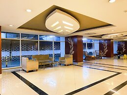 Good And Homey 2Br At Grand Kamala Lagoon Apartment