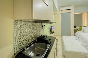 Good Deal And Homey Studio At Springlake Summarecon Bekasi Apartment