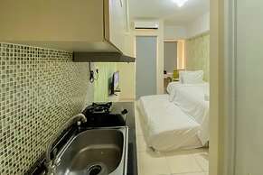 Good Deal And Homey Studio At Springlake Summarecon Bekasi Apartment