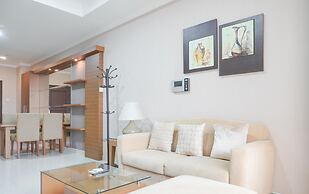 Comfort And Simply Look 1Br At Bellezza Apartment