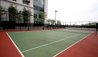 Comfort And Simply Look 1Br At Bellezza Apartment