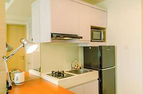 Comfort And Minimalist 1Br At Tree Park City Bsd Apartment