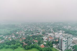 Comfort And Minimalist 1Br At Tree Park City Bsd Apartment