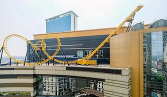 Great Deal And Homey Studio Transpark Cibubur Apartment