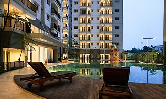 Comfortable 1Br At Signature Park Grande Near Cawang Station Apartment