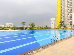 Stunning Studio Apartment Springlake Summarecon Bekasi