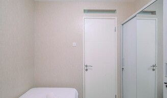 Comfy And Homey 2Br At Bassura City Apartment