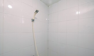 Comfy And Homey 2Br At Bassura City Apartment