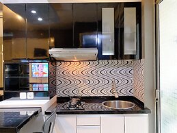 Best Strategic And Homey 2Br At Bassura City Apartment