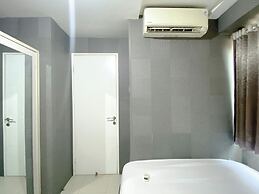 Best Strategic And Homey 2Br At Bassura City Apartment