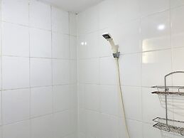 Best Strategic And Homey 2Br At Bassura City Apartment