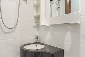 Good And Modern Studio At Sky House Alam Sutera Apartment