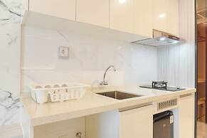 Good And Modern Studio At Sky House Alam Sutera Apartment