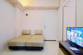 Modern And Homey 2Br At Green Pramuka City Apartment