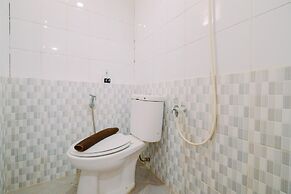 Strategic And Comfy 2Br At Green Pramuka City Apartment