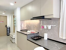 Best Deal And Comfy 2Br At Meikarta Apartment