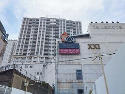 Tranquil Designed 2Br At Braga City Walk Apartment